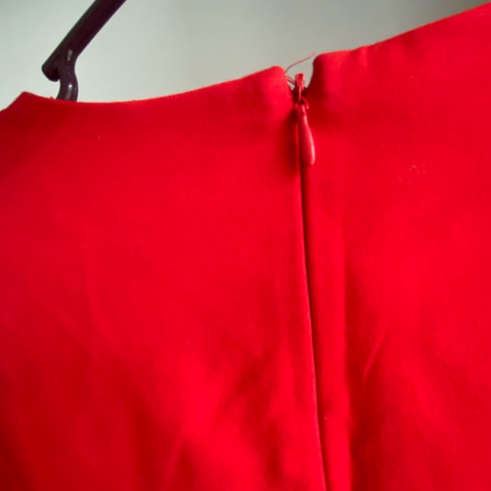 Halston Heritage Red Cut Out Bateau Neckline knee length Dress 3/4 Sleeve US 4 - Picture 8 of 16